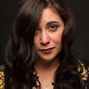 Meet your Posher, Elena